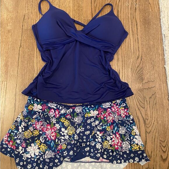 Liz Claiborne Blue Floral Tankini Size XL - Picture 1 of 5